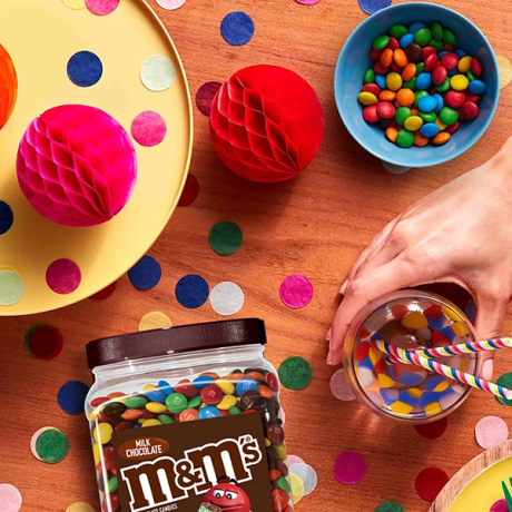 M&M'S Peanut Milk Chocolate Candy, 62 oz.
